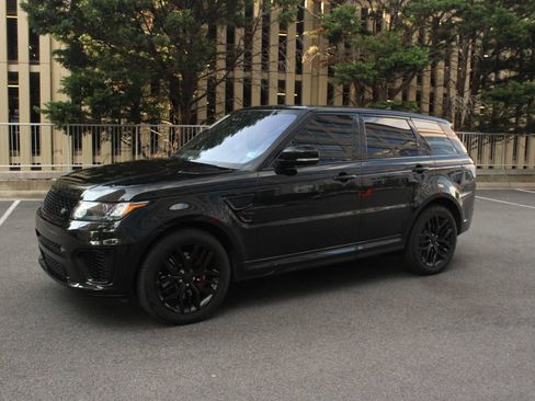 Used 2016 Land Rover Range Rover Sport SVR AWD/4WD image 12