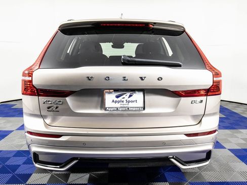 Used 2025 Volvo XC60 B5 Plus image 6