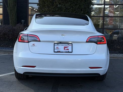 Used 2020 Tesla Model 3 Standard Range Plus image 15