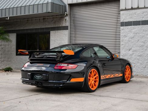 Used 2007 Porsche 911 GT3 RS RWD image 4