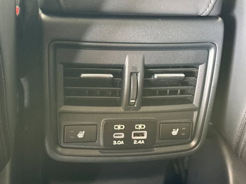 New 2026 Subaru Outback Limited AWD/4WD image 15