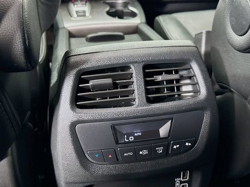 Certified 2022 Honda Pilot Special Edition image 33