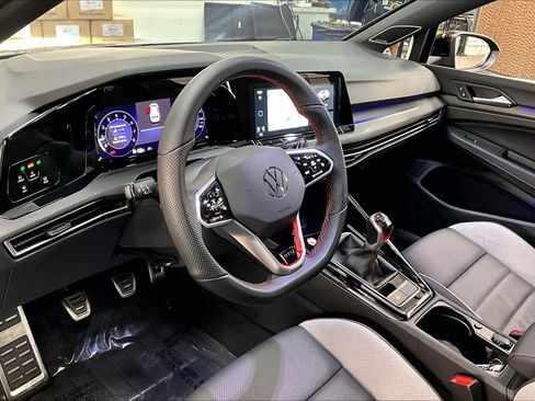 Used 2024 Volkswagen GTI SE image 17