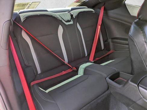 Used 2021 Chevrolet Camaro LT w/ Technology Package RWD image 18