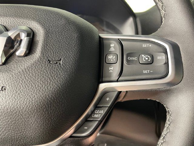 New 2026 RAM 2500 Big Horn AWD/4WD image 7