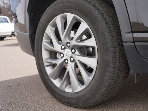 Used 2025 Buick Enclave Preferred image 31