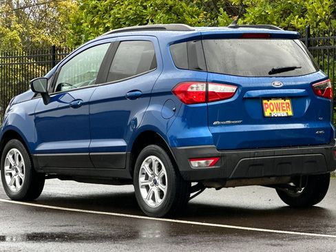 Used 2018 Ford EcoSport SE w/ SE Convenience Package image 6