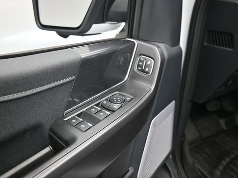 New 2025 Ford F150 Lariat w/ Equipment Group 502A High image 11