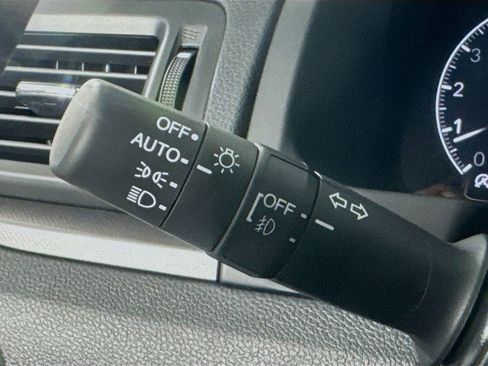 Certified 2025 Honda Ridgeline Sport image 12