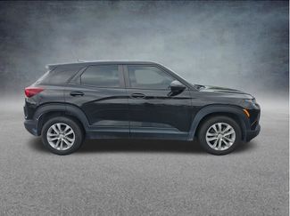 Used 2021 Chevrolet TrailBlazer LS FWD video 3