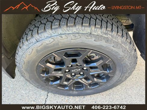 Used 2023 Chevrolet Colorado Z71 w/ Z71 Convenience Package 2 AWD/4WD image 10