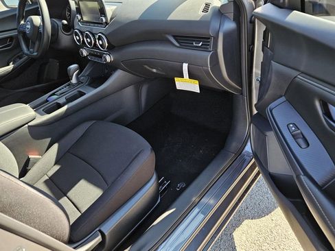 New 2025 Nissan Sentra S image 5