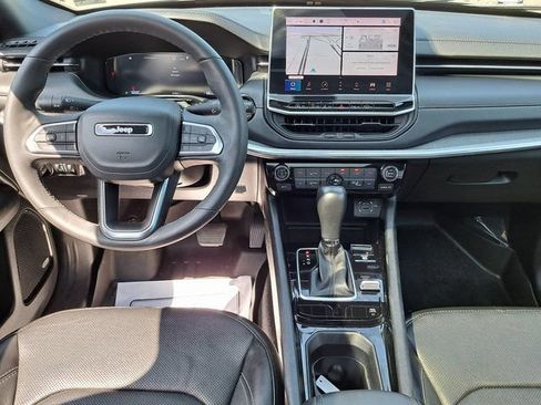 Used 2023 Jeep Compass High Altitude w/ Driver Assist Group I AWD/4WD image 27