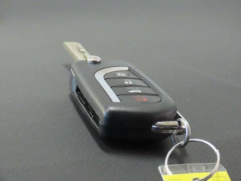 Used 2024 Toyota Corolla LE image 18