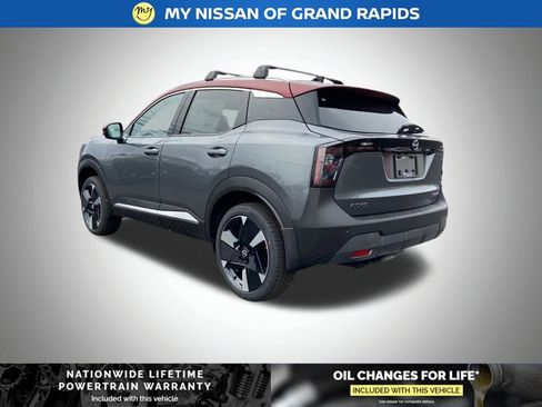 New 2026 Nissan Kicks SR w/ Cold Weather Package image 4