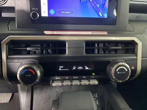 Used 2024 Toyota Tacoma SR w/ SR Upgrade Package AWD/4WD image 17