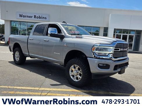 Used 2024 RAM 2500 Laramie AWD/4WD image 1