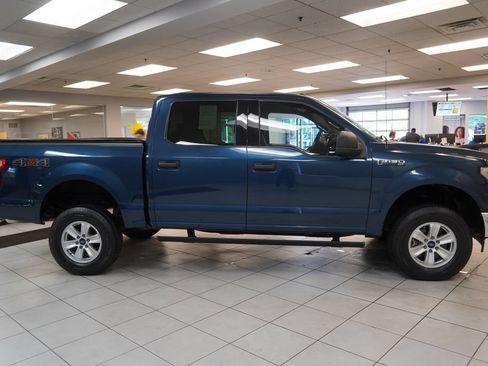 Used 2017 Ford F150 XLT AWD/4WD image 11