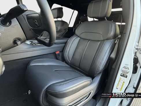 New 2026 Jeep Grand Wagoneer L Summit image 11