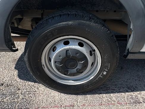Used 2018 Ford Transit 350 XL RWD image 27