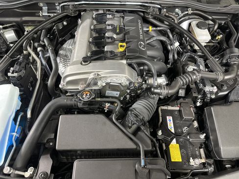 Used 2021 MAZDA MX-5 Miata Grand Touring image 24