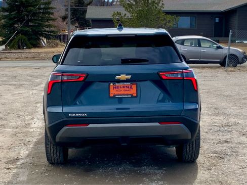 New 2026 Chevrolet Equinox LT w/ Safety and Technology Package FWD image 4