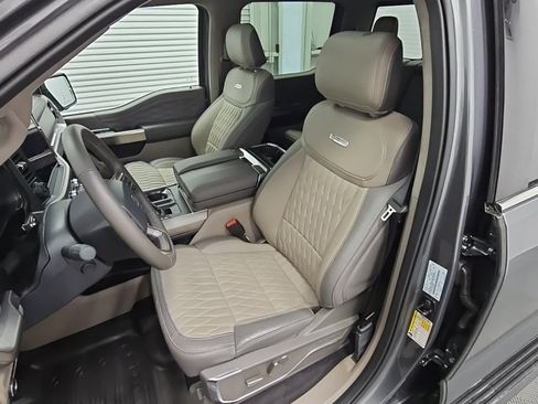 Used 2025 Ford F150 Platinum w/ Equipment Group 703A Plus image 32