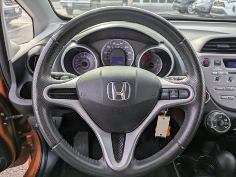 Used 2011 Honda Fit Sport image 18