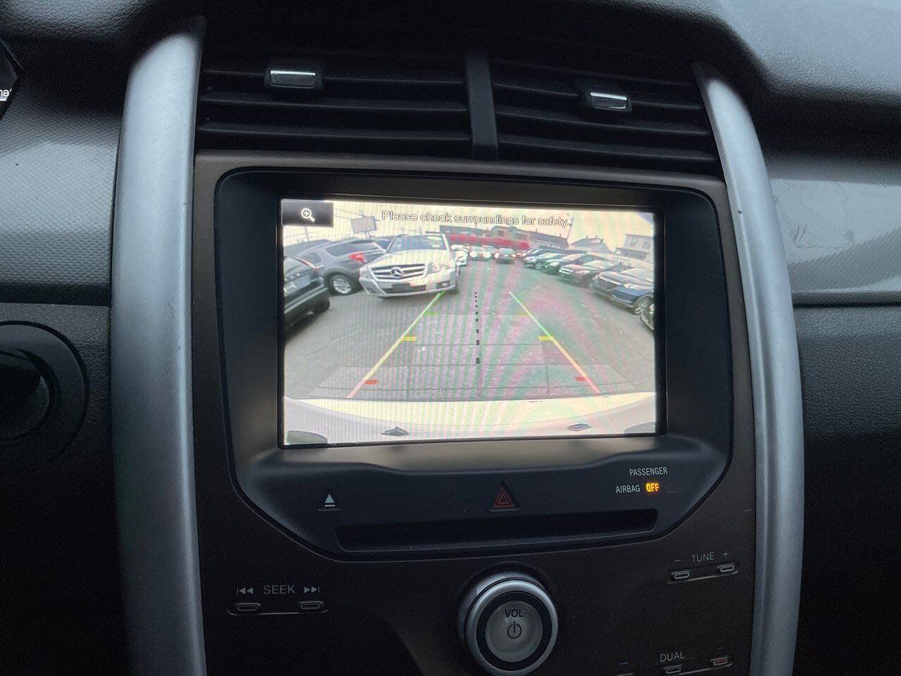 Used 2011 Ford Edge SEL w/ 202A Rapid Spec Order Code FWD image 16