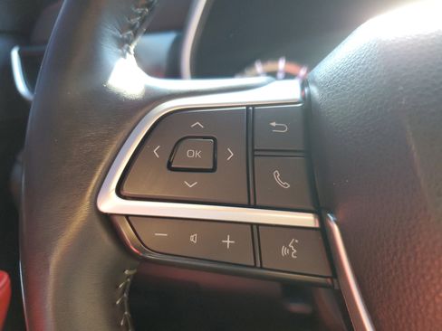 Used 2023 Toyota Highlander XSE image 22