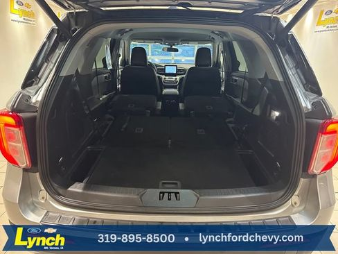 Used 2024 Ford Explorer XLT w/ Equipment Group 202A AWD/4WD image 25