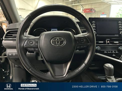Used 2023 Toyota Camry SE FWD image 16