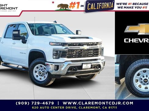 Used 2025 Chevrolet Silverado 2500 LT w/ Convenience Package AWD/4WD image 1