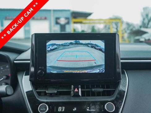 Used 2023 Toyota Corolla LE image 9