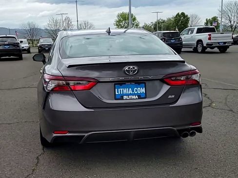 Used 2023 Toyota Camry SE w/ Cold Weather Package image 7