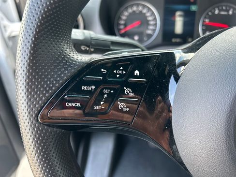 Used 2025 Mercedes-Benz Sprinter 2500 image 14