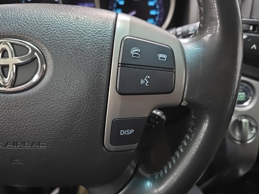 Used 2008 Toyota Land Cruiser w/ Upgrade Pkg AWD/4WD image 21