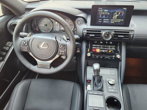 Used 2024 Lexus IS 300 w/ Comfort Package RWD image 28