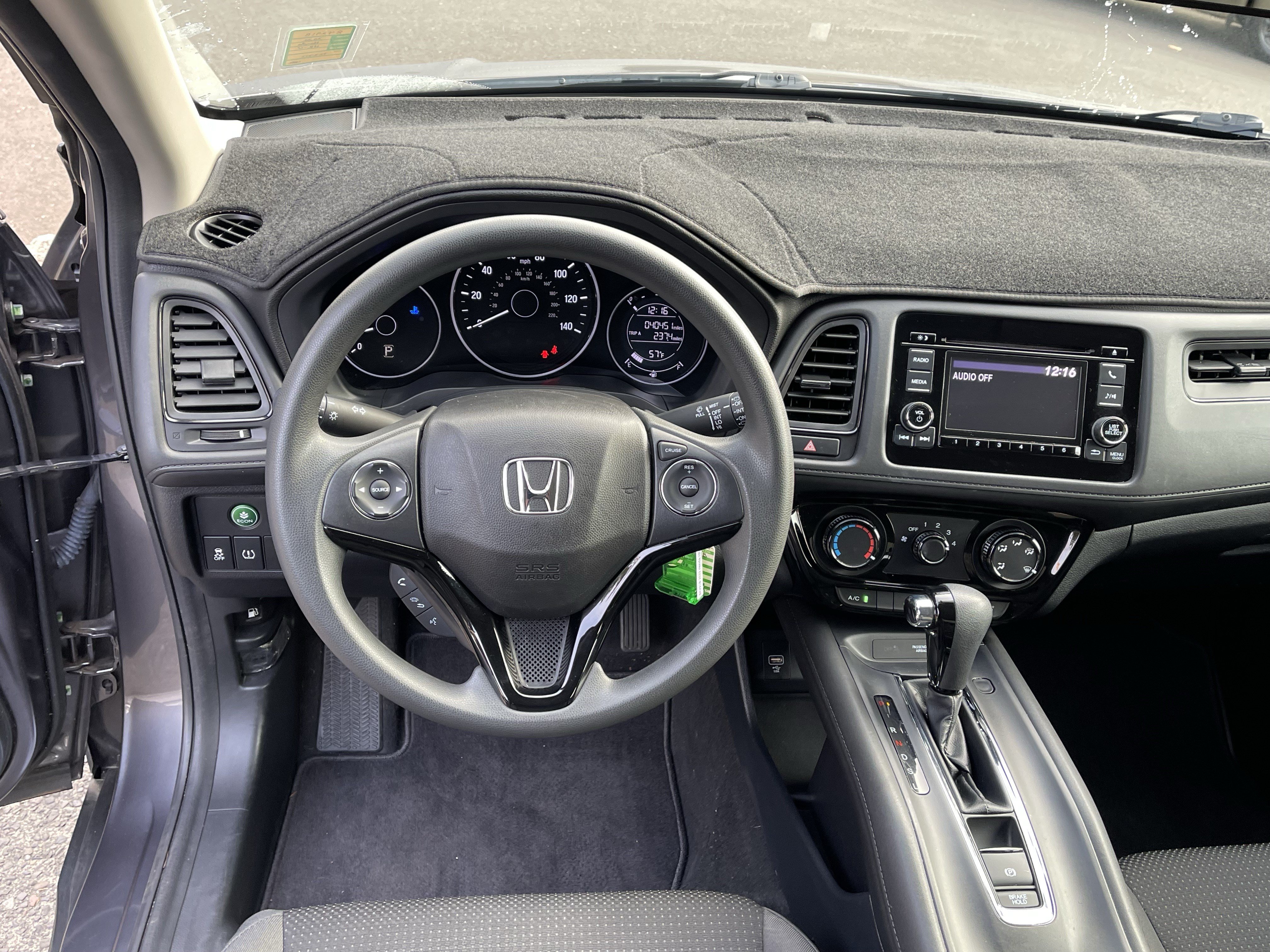 Used 2022 Honda HR-V LX image 12