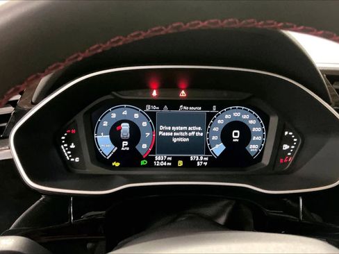 Used 2025 Audi Q3 2.0T Premium Plus w/ Premium Plus Package image 22