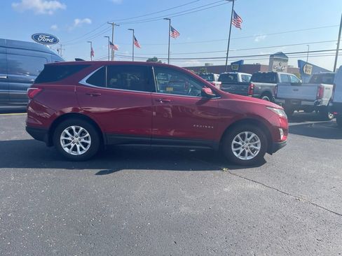 Used 2020 Chevrolet Equinox LT w/ Driver Convenience Package AWD/4WD image 4