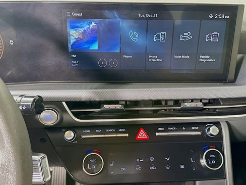 Used 2024 Hyundai Sonata SEL image 18