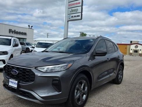 Used 2024 Ford Escape ST-Line w/ Tech Pack #1 AWD/4WD image 1