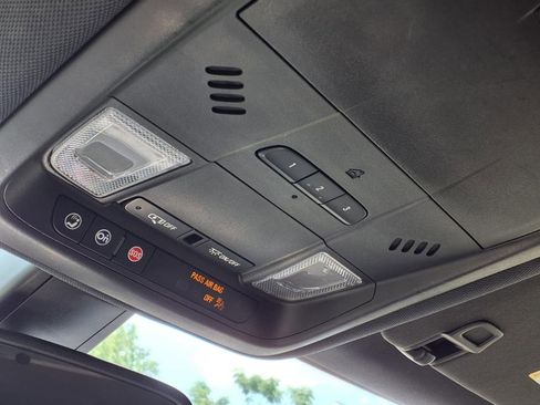 Used 2020 Chevrolet Blazer RS image 20