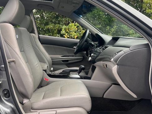 Used 2009 Honda Accord EX-L image 17