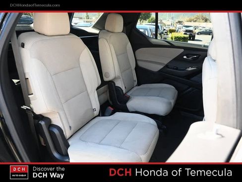 Used 2023 Chevrolet Traverse LT w/ LPO, Cargo Package image 20