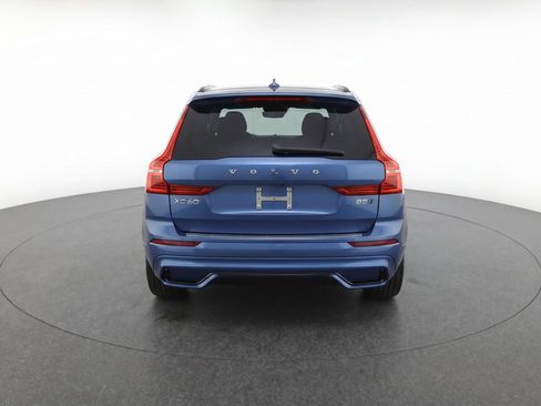 Certified 2024 Volvo XC60 B5 Core w/ Protection Package Premier AWD/4WD image 7