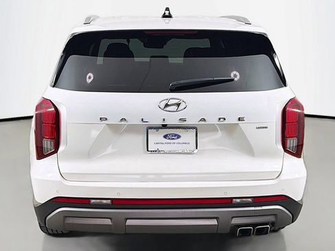 Used 2023 Hyundai Palisade SEL AWD/4WD image 18