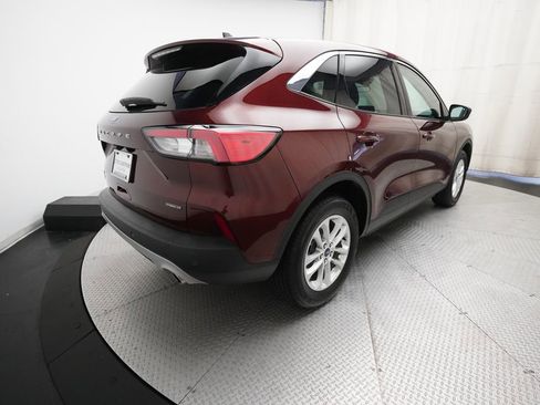 Used 2021 Ford Escape SE w/ Cold Weather Package image 13
