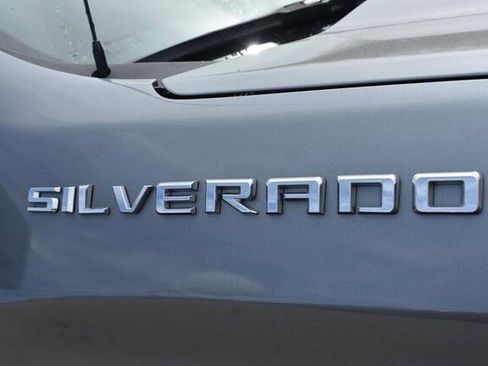 Used 2021 Chevrolet Silverado 1500 LT AWD/4WD image 14